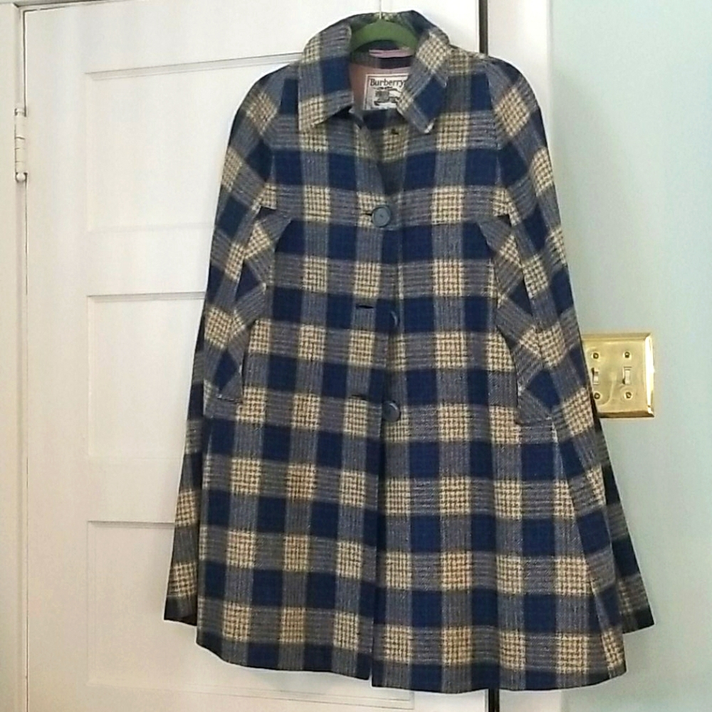 Vintage Burberry cape